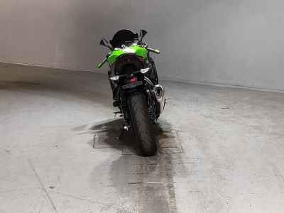 Kawasaki Ninja ZX-6R 2021