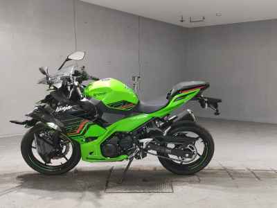 Kawasaki Ninja 400 2023