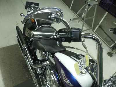 Harley-Davidson Deluxe FLSTN1580 2010
