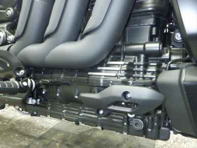 Triumph Rocket 3 Roadster 2025