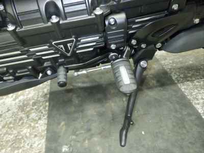 Triumph Rocket 3 Roadster 2025