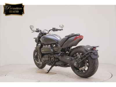 Triumph Rocket 3 Roadster 2025