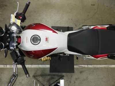 Honda CB1300SF 2024
