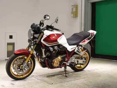 Honda CB1300SF 2024