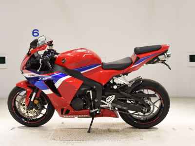 Honda CBR600RR 2024