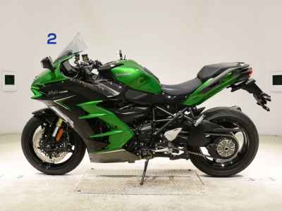 Kawasaki Ninja H2 SX 2023