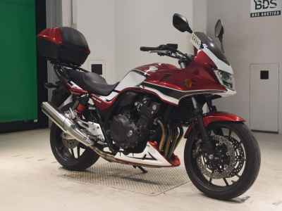 Honda CB400 Super Boldor 2021