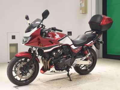 Honda CB400 Super Boldor 2021
