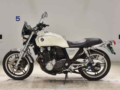 Honda CB1100 2011