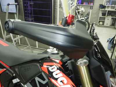 Ducati Hypermotard 698 2024