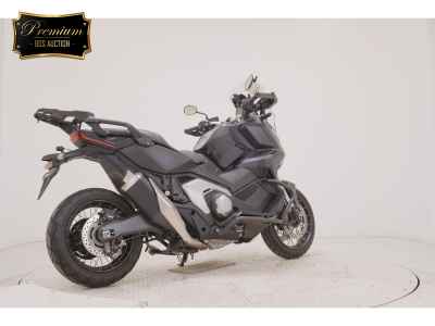 Honda X-Adv 750 2024