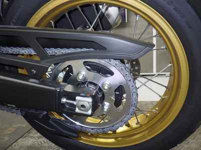 Honda CB400SFV Boldor 2025