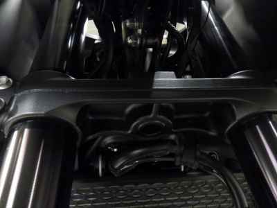 Honda CB400SFV Boldor 2025