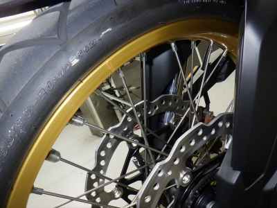 Honda CB400SFV Boldor 2025