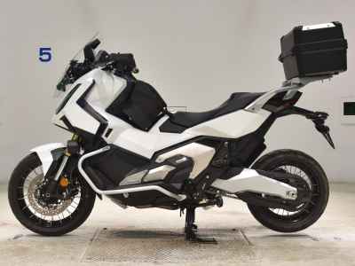 Honda X-Adv 750 2025
