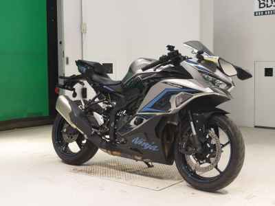 Kawasaki Ninja ZX-25R KRT Edition 2024