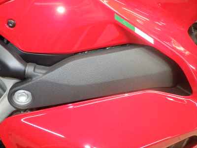 Ducati Panigale V4S