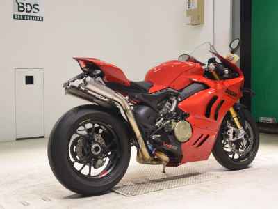Ducati Panigale V4S