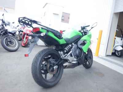Kawasaki Ninja 400R 2010