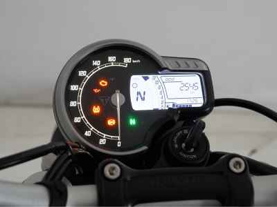 Triumph Speed 400 2024