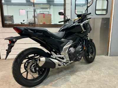 Honda NC750X DCT 2025