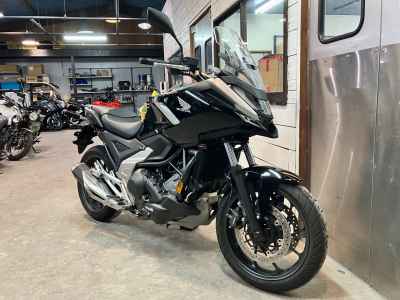 Honda NC750X DCT 2025