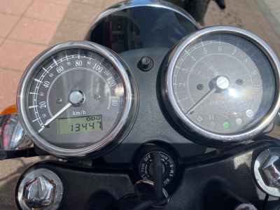 Kawasaki Estrella 2011