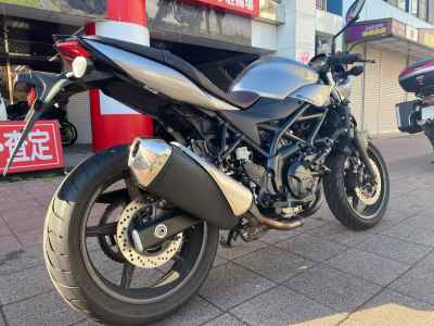 Suzuki SV650S 2019
