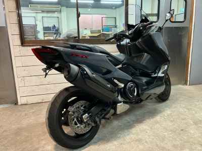 Yamaha TMAX 560 2021