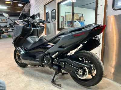 Yamaha TMAX 560 2021