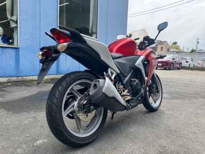 Honda CBR250R 2011