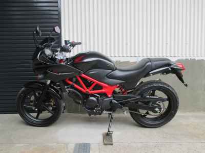 Honda VTR250F 2013