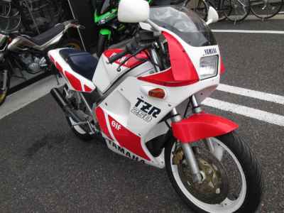 Yamaha TZR250