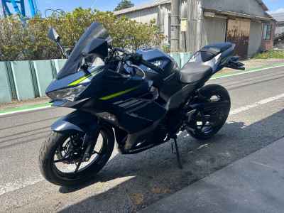 Kawasaki Ninja 400 2021