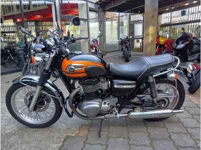 Kawasaki W800 2019