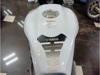 Yamaha XJR1300 2013