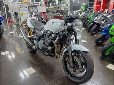 Yamaha XJR1300 2013
