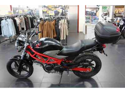 Honda VTR250 2011