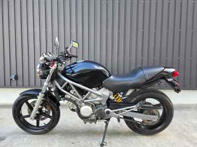 Honda VTR250 2005