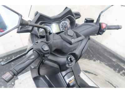 Yamaha XMAX 250
