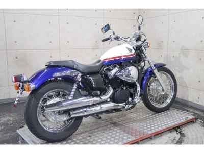 Honda VT400S 2011