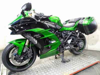 Kawasaki Ninja H2 SX 2018