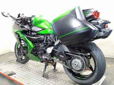 Kawasaki Ninja H2 SX 2018