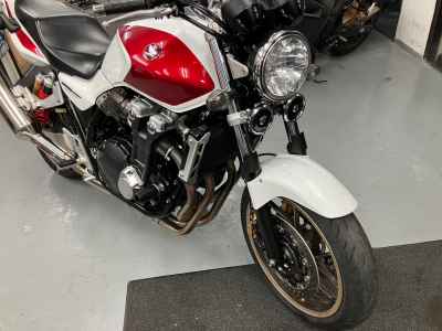 Honda CB1300SF 2016