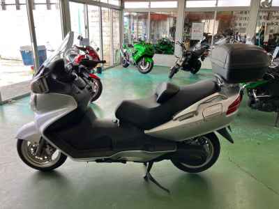 Suzuki Skywave 650 2005