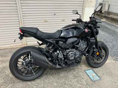 Honda CB1000R 2024