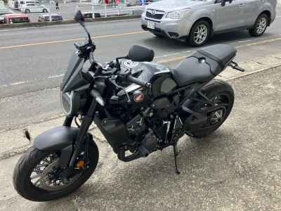 Honda CB1000R 2024
