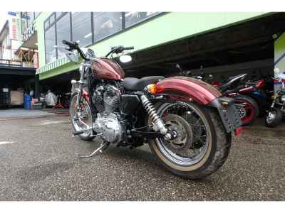 Harley-Davidson XL1200V 2013