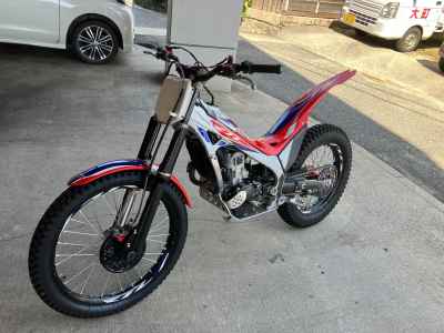 Honda RTL300R
