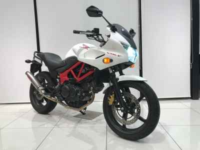 Honda VTR250F 2013